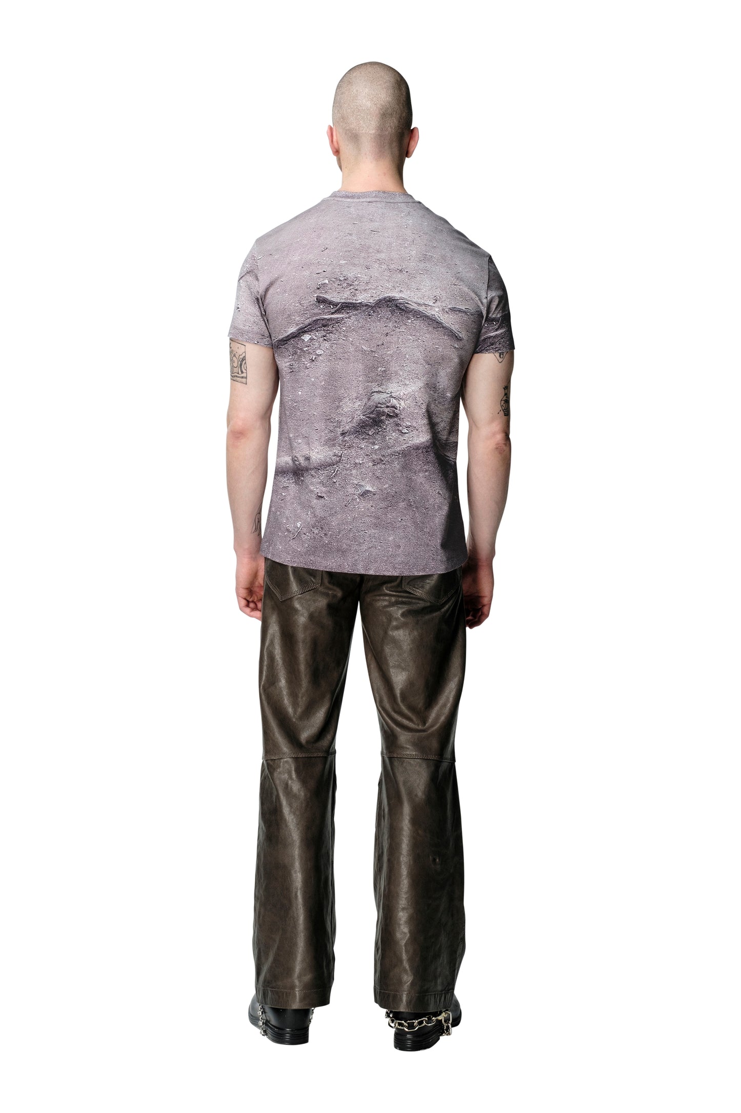 Mud Root Embroidered Tee